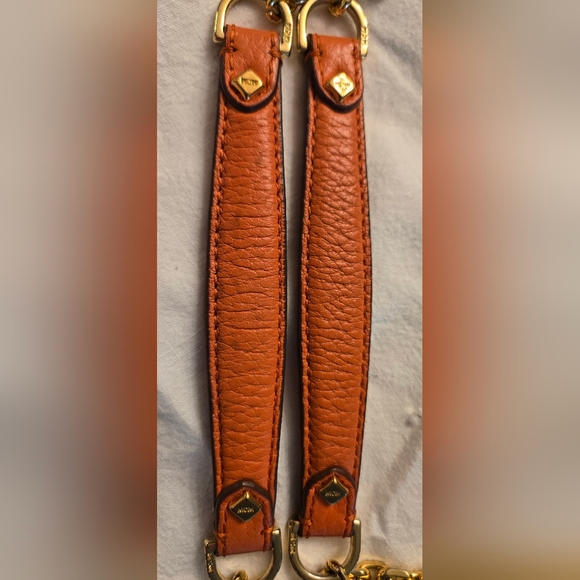 MCM Vibrant Orange Shoulder Bag with Gold Chain - Picture 4 of 15